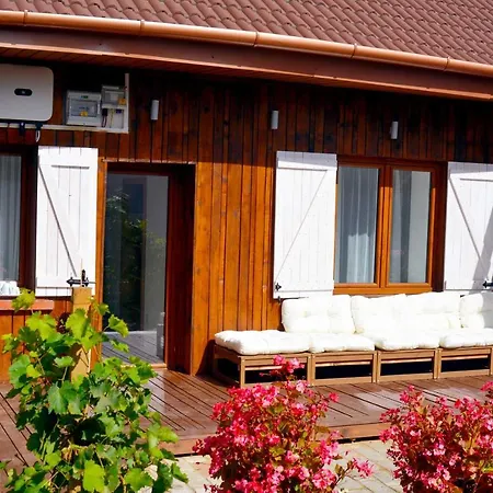 Lisbet Cottage Kecskemét Exterior photo